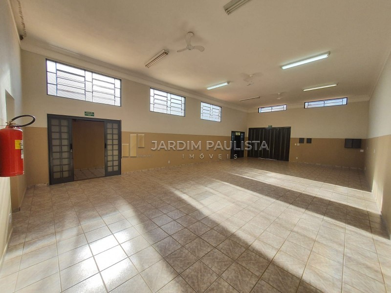 Prédio Inteiro para alugar, 220m² - Foto 1