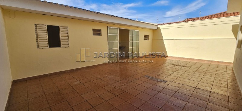 Casa para alugar com 3 quartos, 140m² - Foto 9