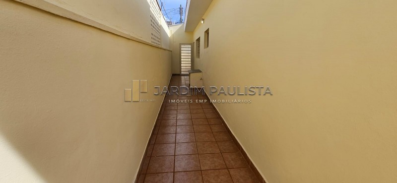 Casa para alugar com 3 quartos, 140m² - Foto 31