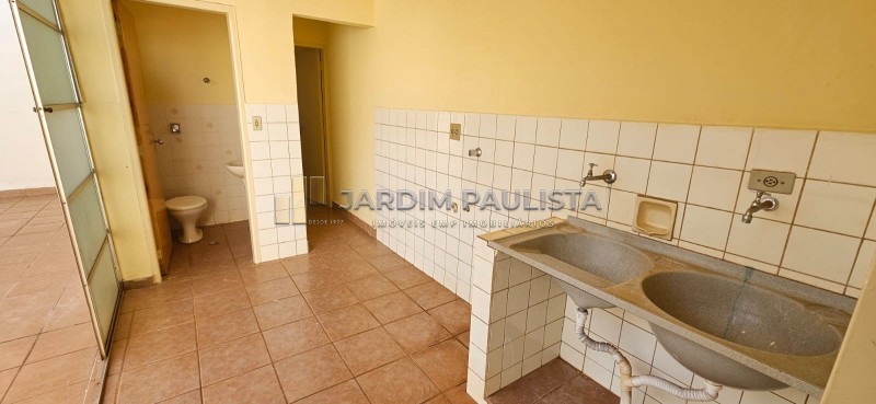 Casa para alugar com 3 quartos, 140m² - Foto 36