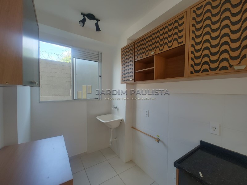 Apartamento para alugar com 2 quartos, 40m² - Foto 10