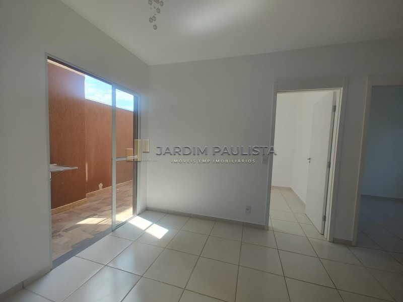 Apartamento para alugar com 2 quartos, 40m² - Foto 2