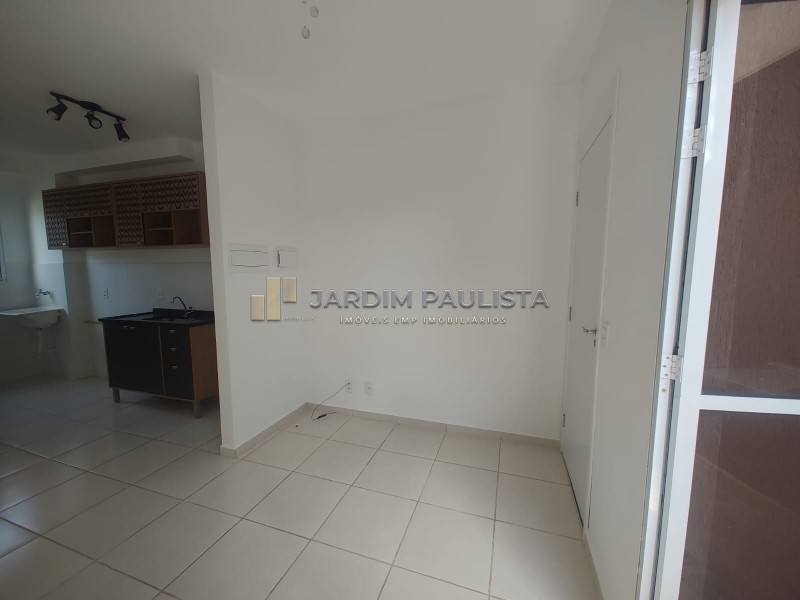 Apartamento para alugar com 2 quartos, 40m² - Foto 4