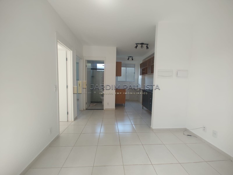 Apartamento para alugar com 2 quartos, 40m² - Foto 1